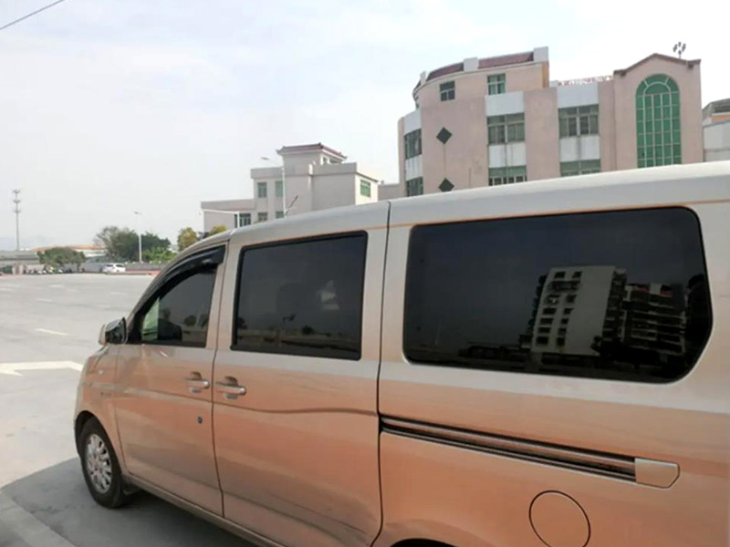面包車貼膜違法嗎？
